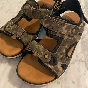 Sandals SAS camouflage like new with adjustable strap’s